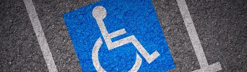 Multa por Aparcar en Plaza de Discapacitados: De 200€ a 500€ y el Riesgo de Ser Infracción Muy Grave